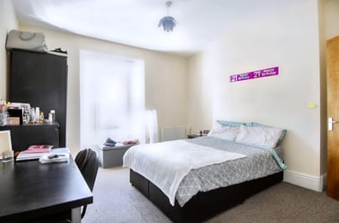 7 Seaton Avenue, Mutley, Plymouth - Image 3